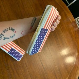USA Flag Zip Wallet
